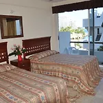 Hotel Caleta View