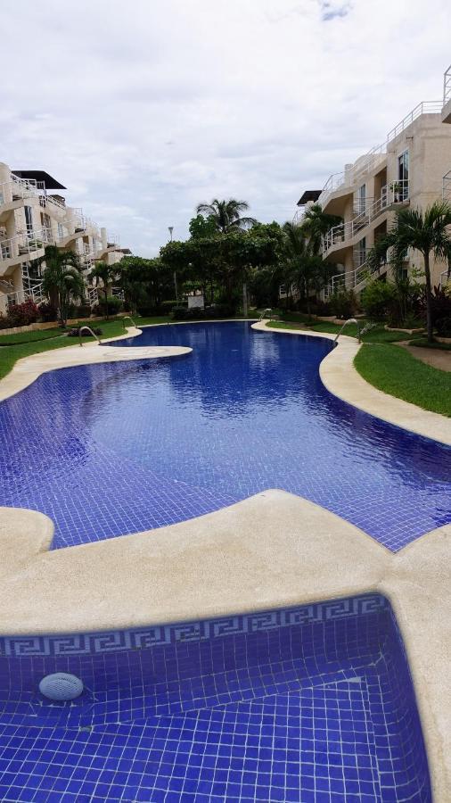 Book House Marina Diamante * Acapulco