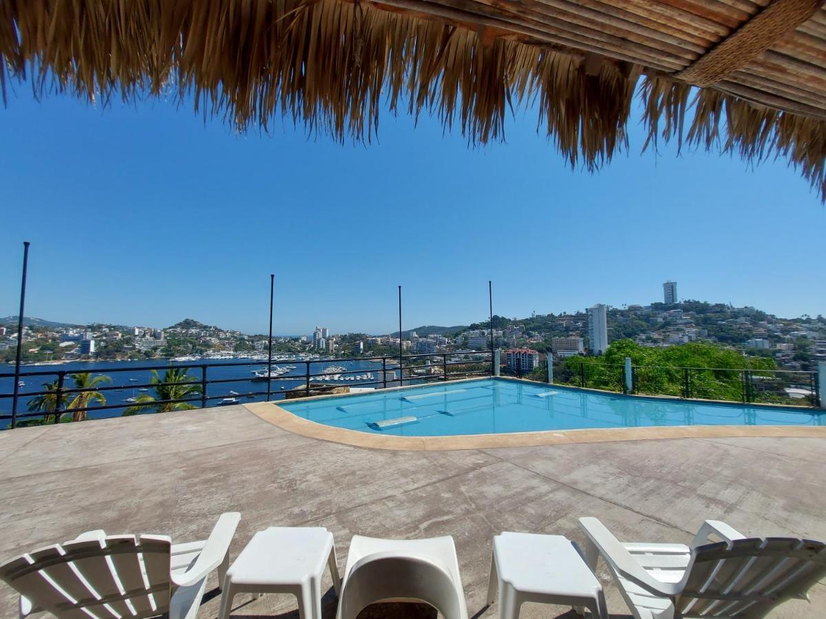 Casa Blanca Grand Apartment *