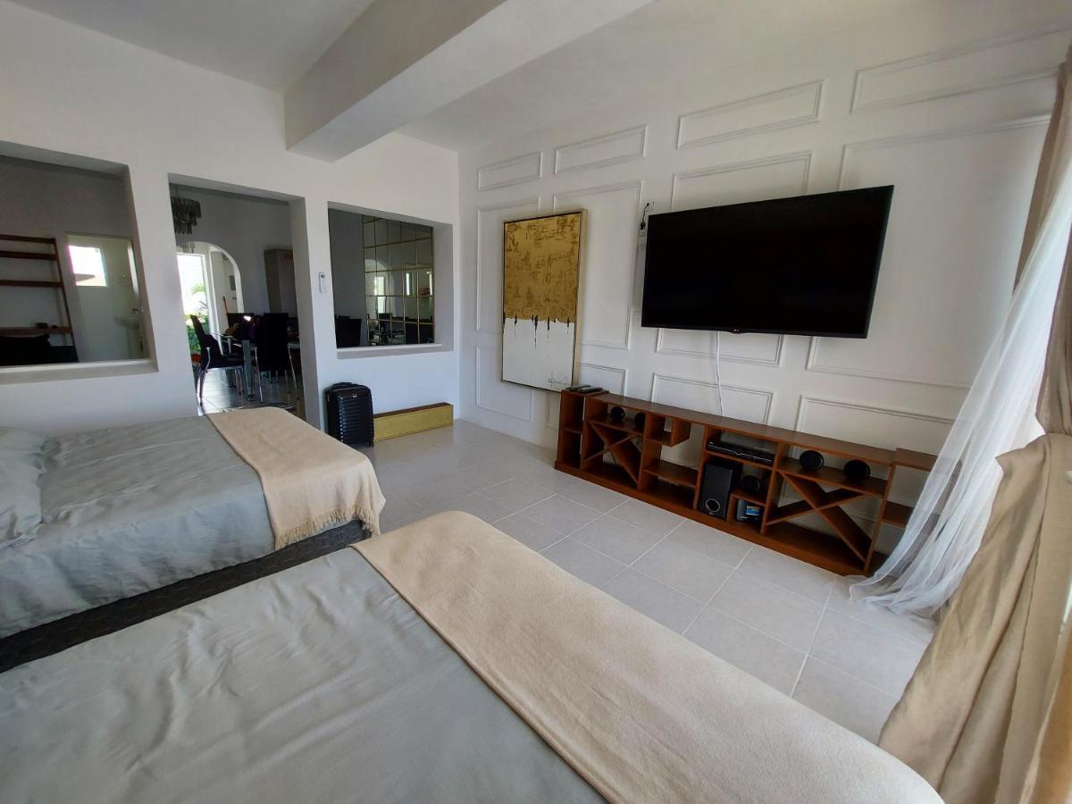 Casa Blanca Grand Apartment *