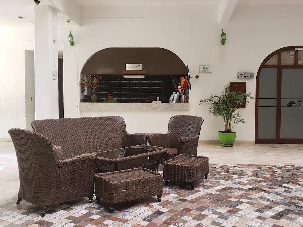 Tortuga Hotel Acapulco