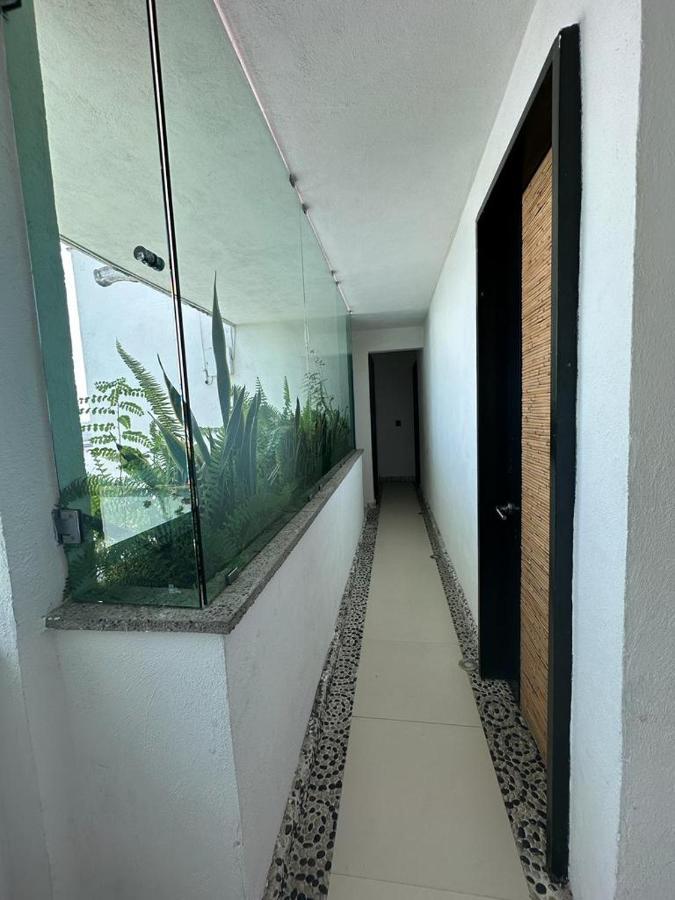 Isla Cuba * Acapulco