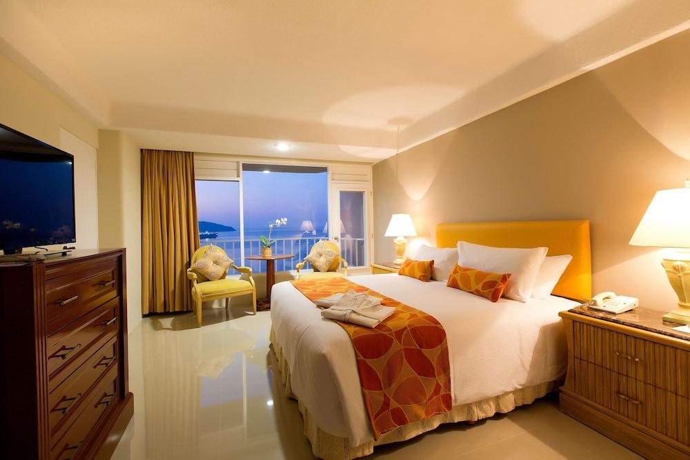 Krystal Hotel 3*