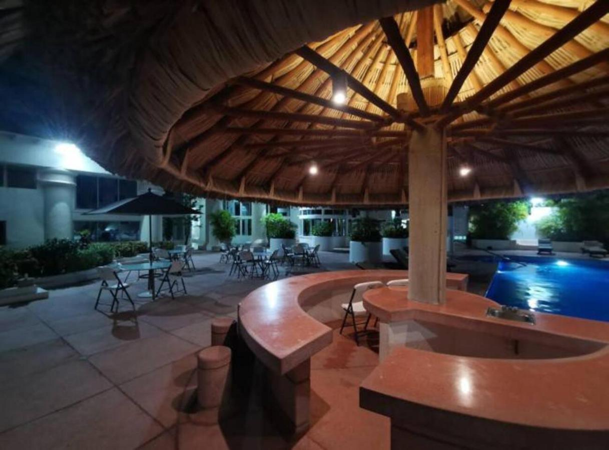 Apartment Fresca En Zona Dorada Con Alberca/playa! *