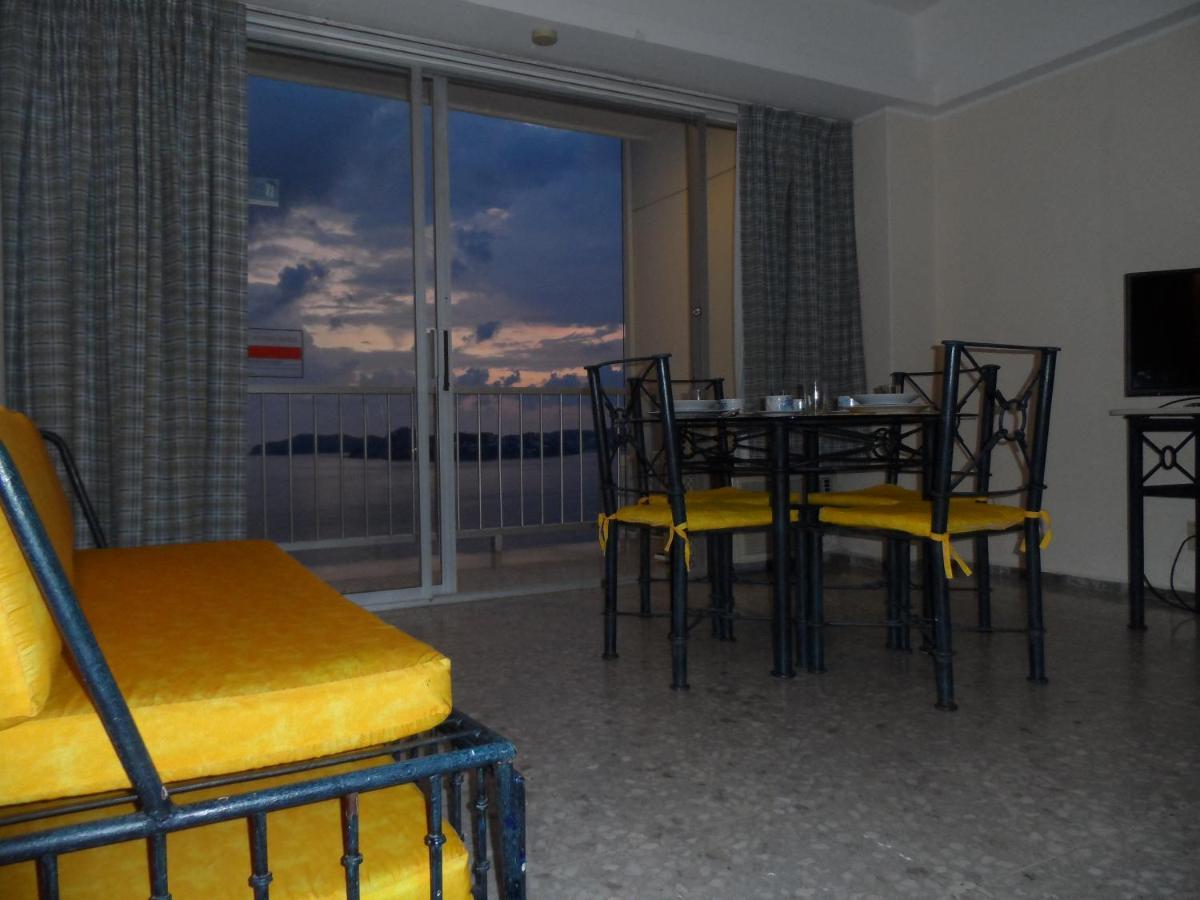 Torres Gemelas Hotel