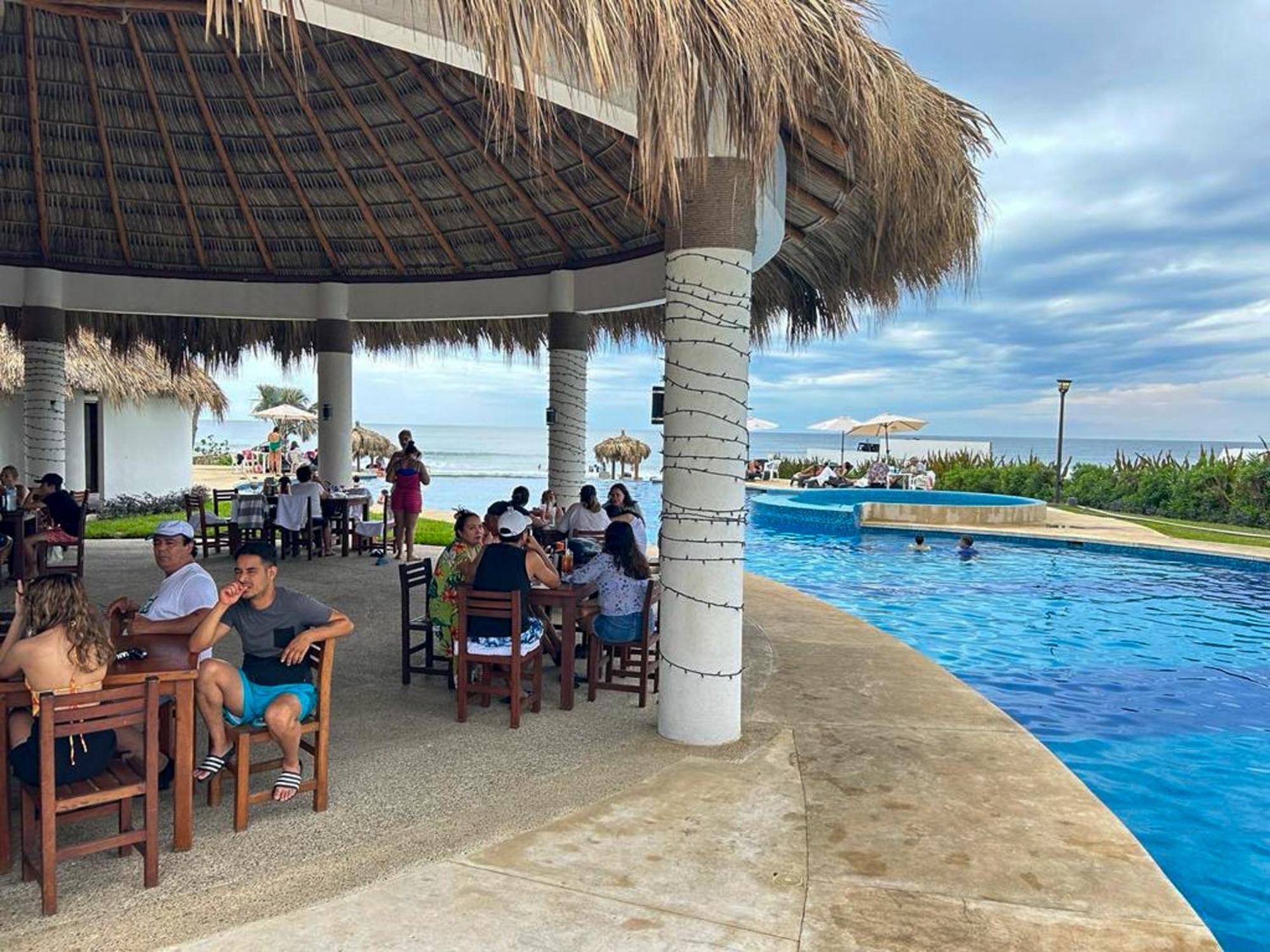 New Modern Diamante House Getaway With Pool View And Club Сasa de vacaciones Acapulco