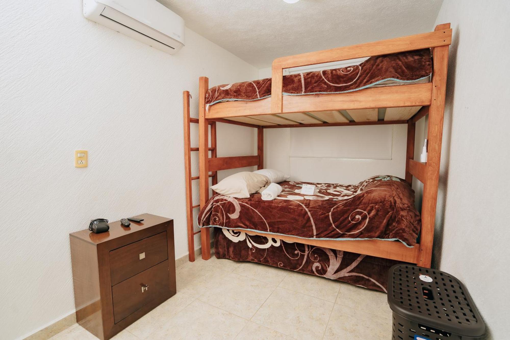Depa 100 Por Ciento Familiar Cerca Del Mar Con Roff Garden Y Jacuzzi Apartamento Acapulco