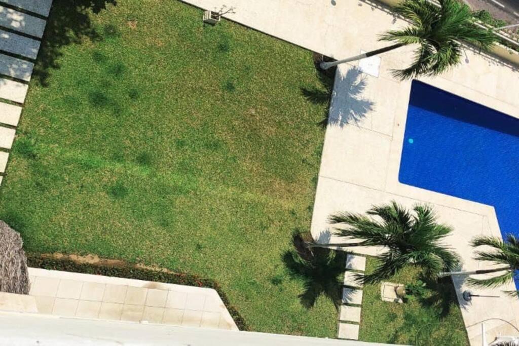 Penthouse En Las Brisas Apartamento
