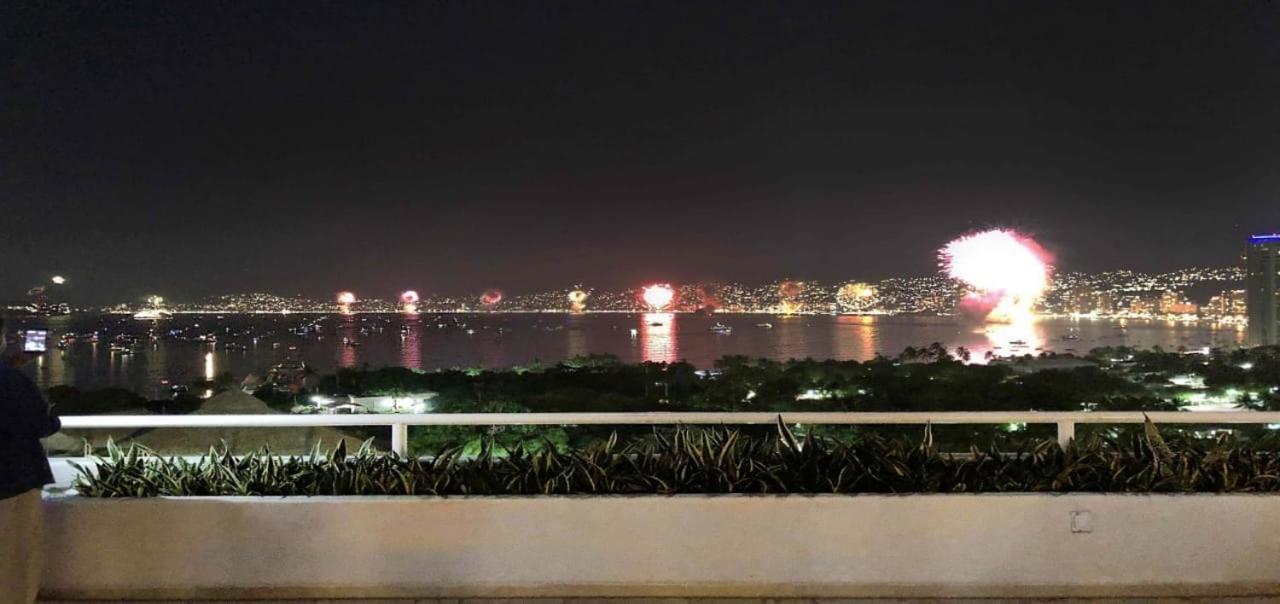 Penthouse En Las Brisas Apartamento