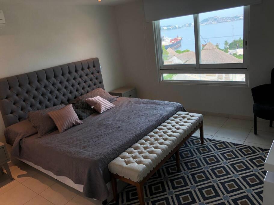Penthouse En Las Brisas