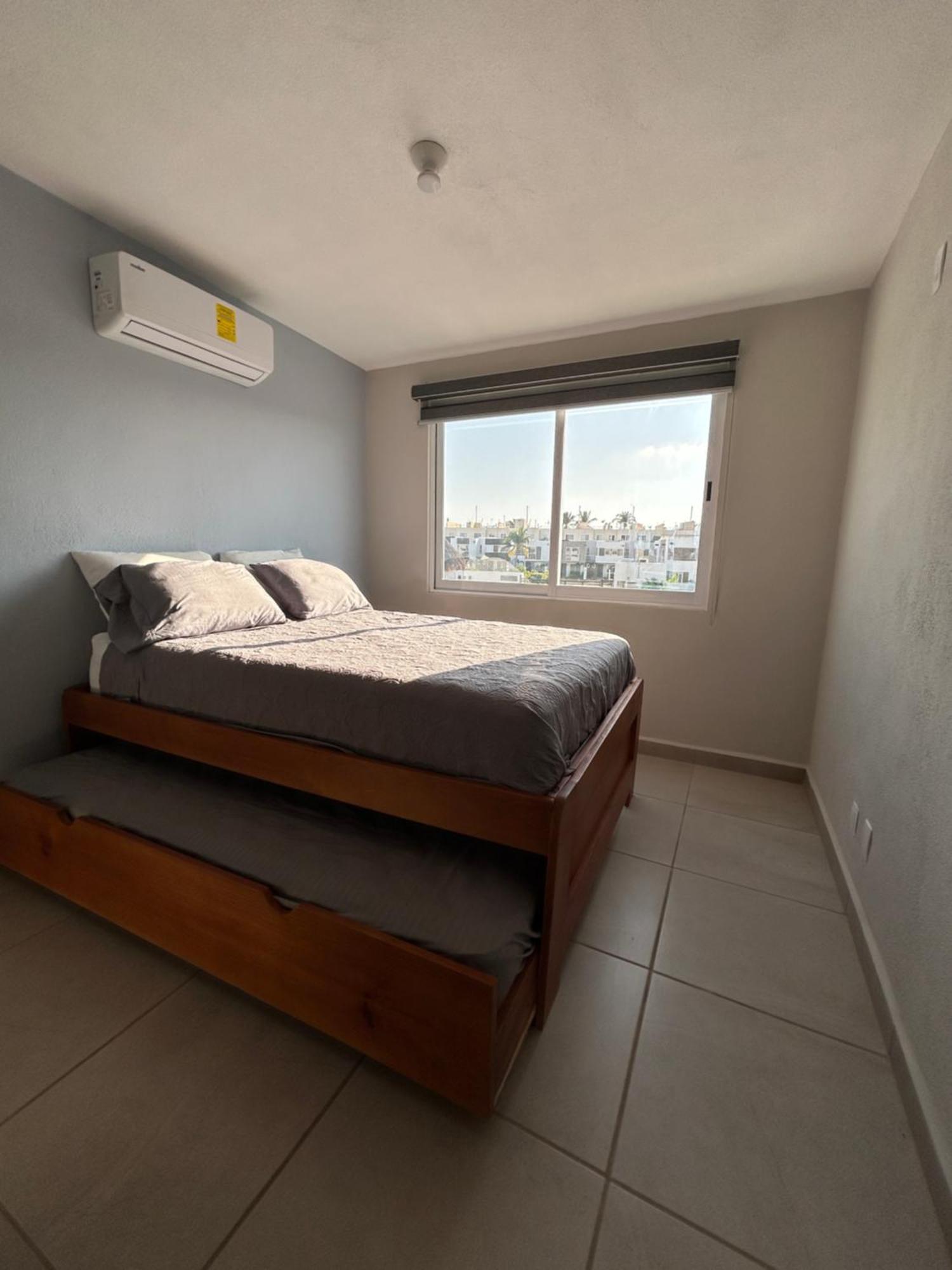 New Modern Diamante House Getaway With Pool View And Club Сasa de vacaciones *