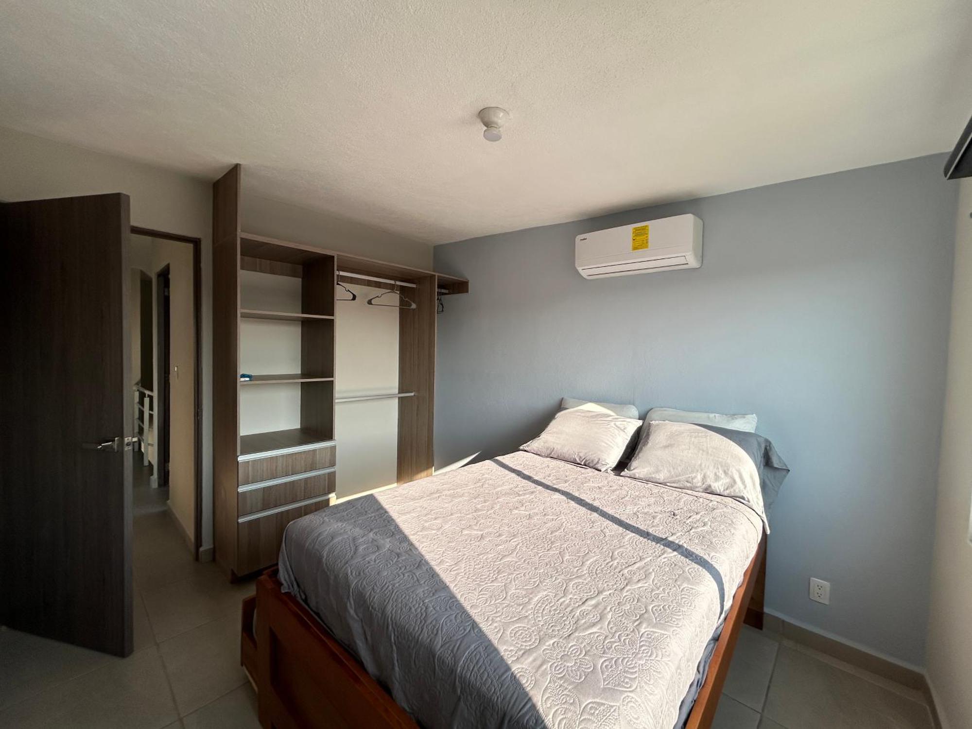 New Modern Diamante House Getaway With Pool View And Club Сasa de vacaciones