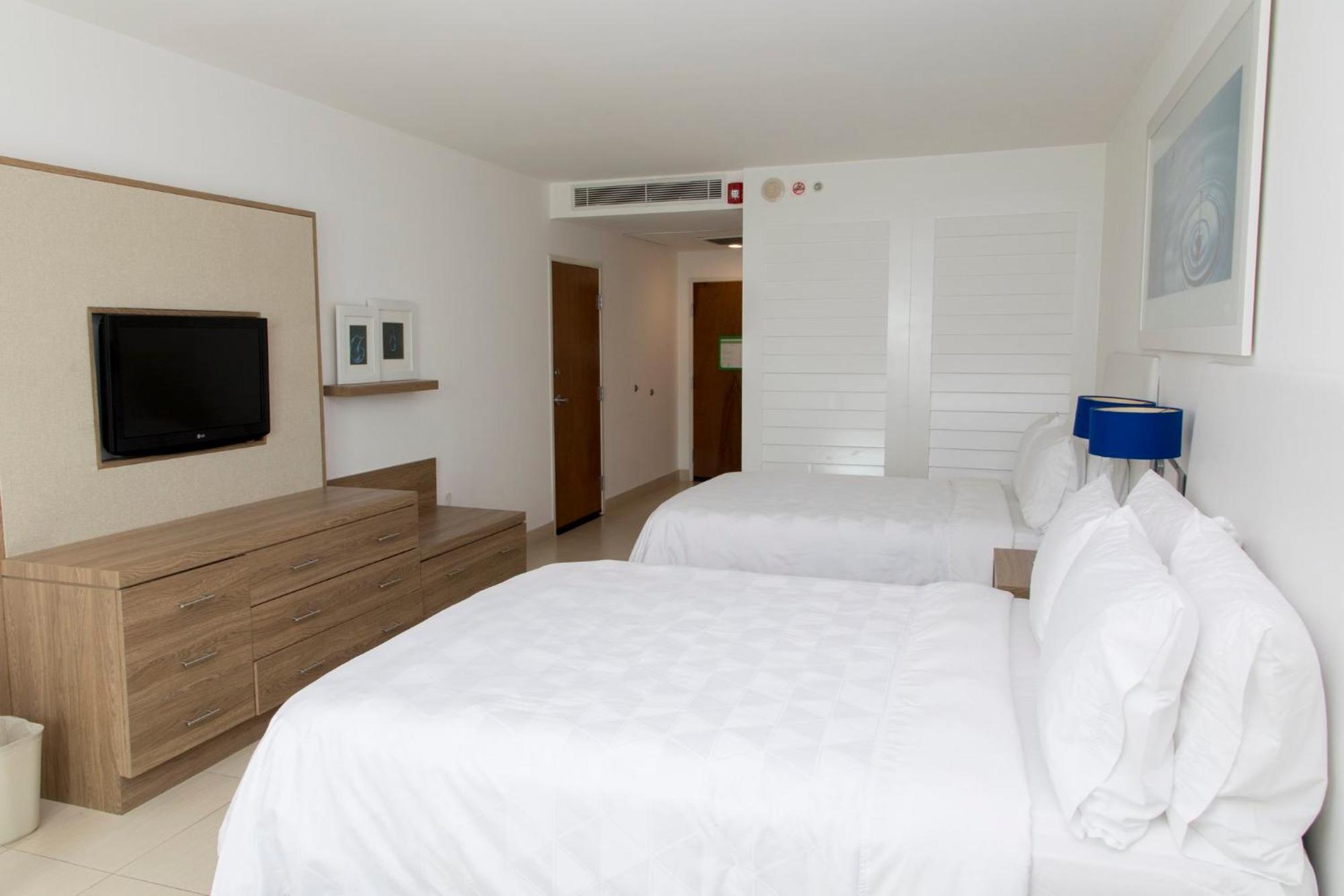 La Isla, An Ihg 4*