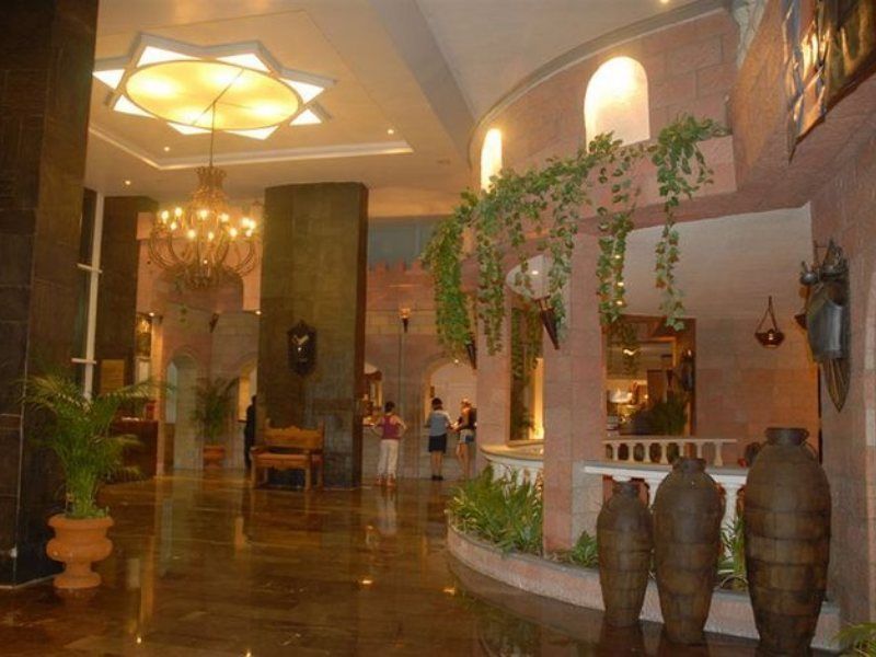 Krystal Acapulco