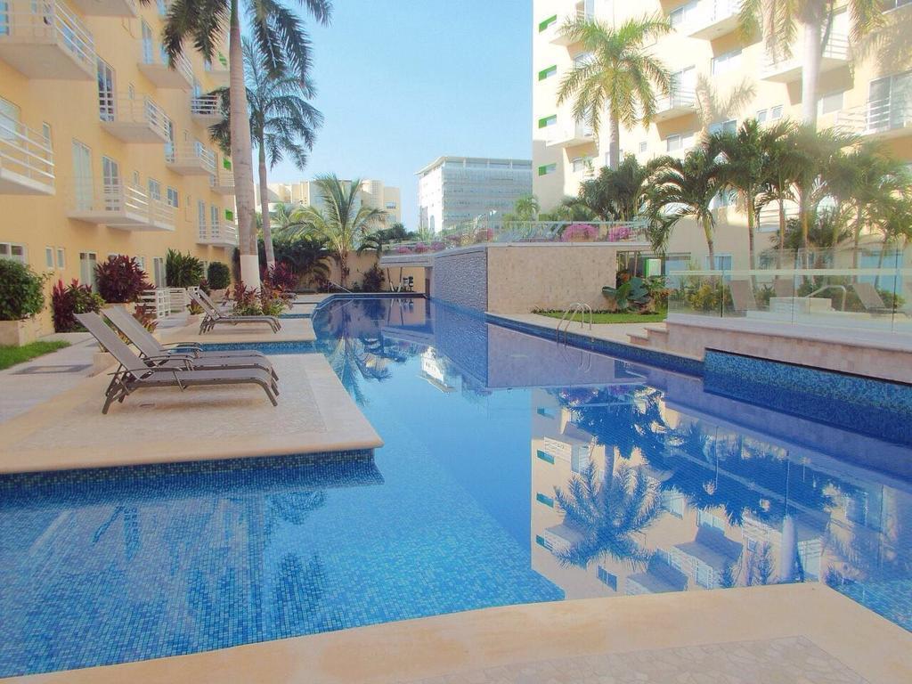 Puerta Diamante Apartahotel Acapulco