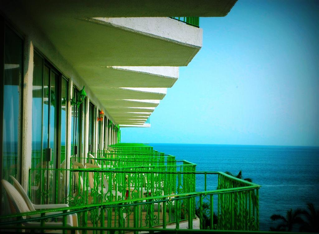 Tortuga 4* Acapulco