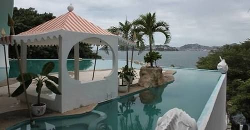Arabesque * Acapulco