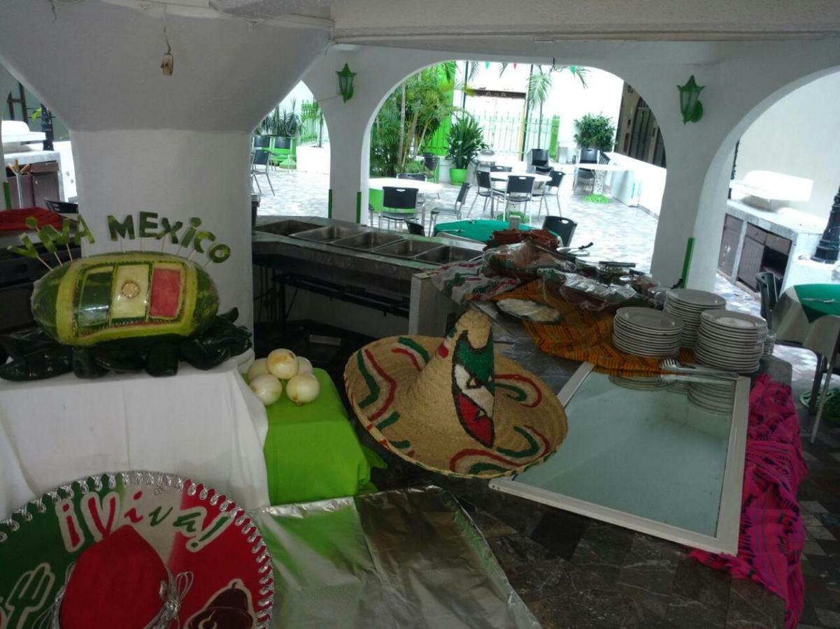 Tortuga Hotel Acapulco