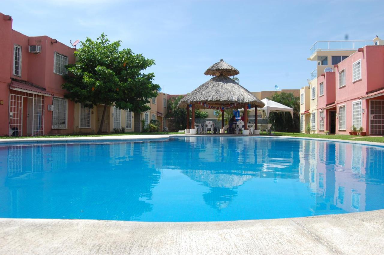 La Casa De Los Gatos Acapulco
