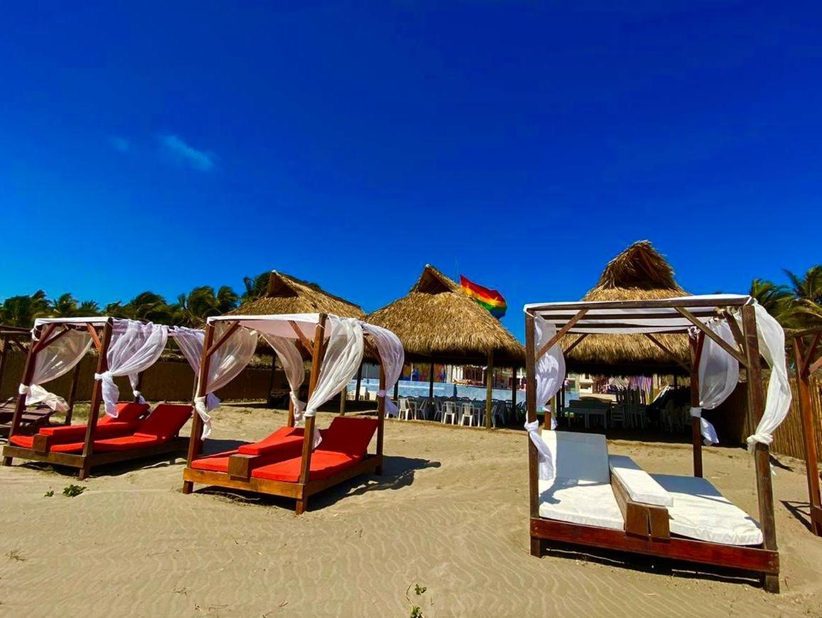Club De Playa Dioses Y Reinas * Acapulco