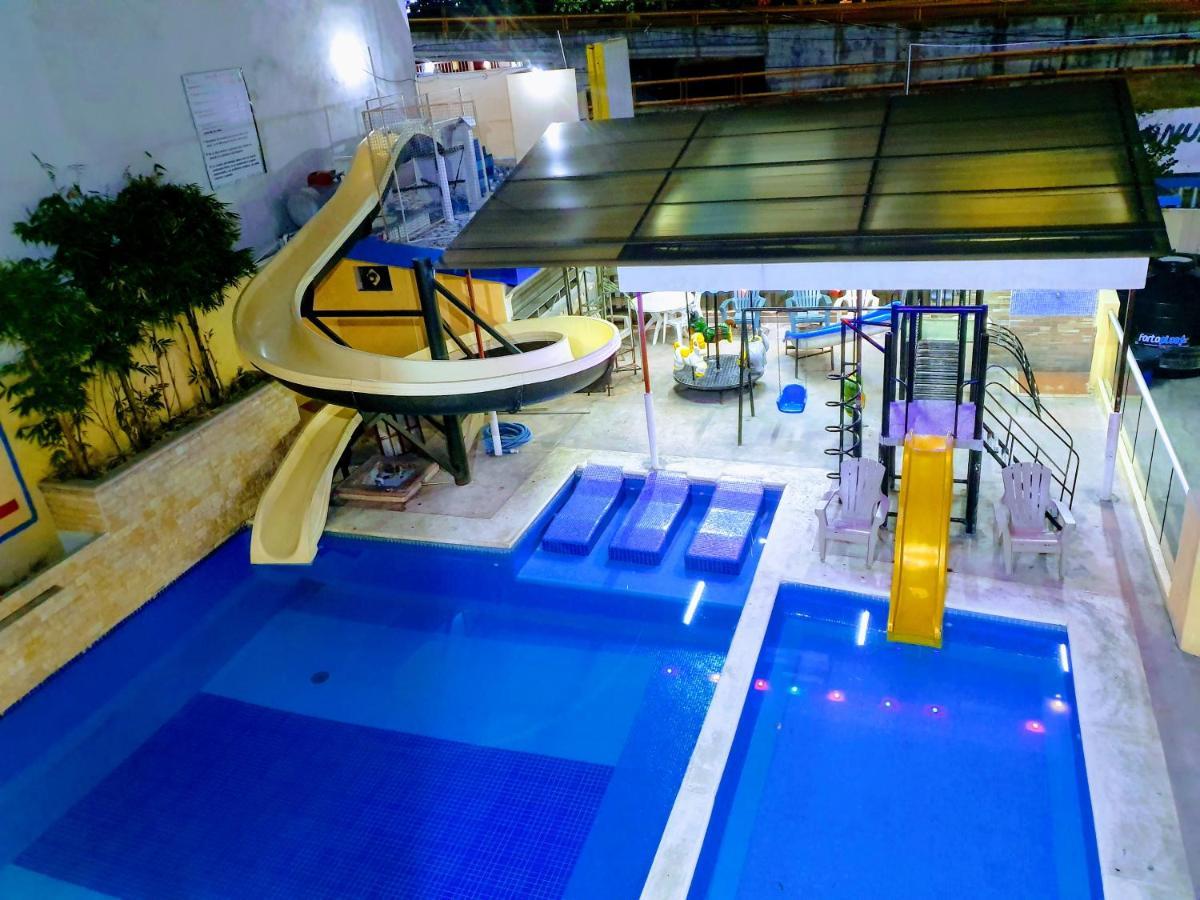 Dalias Suites Hotel *