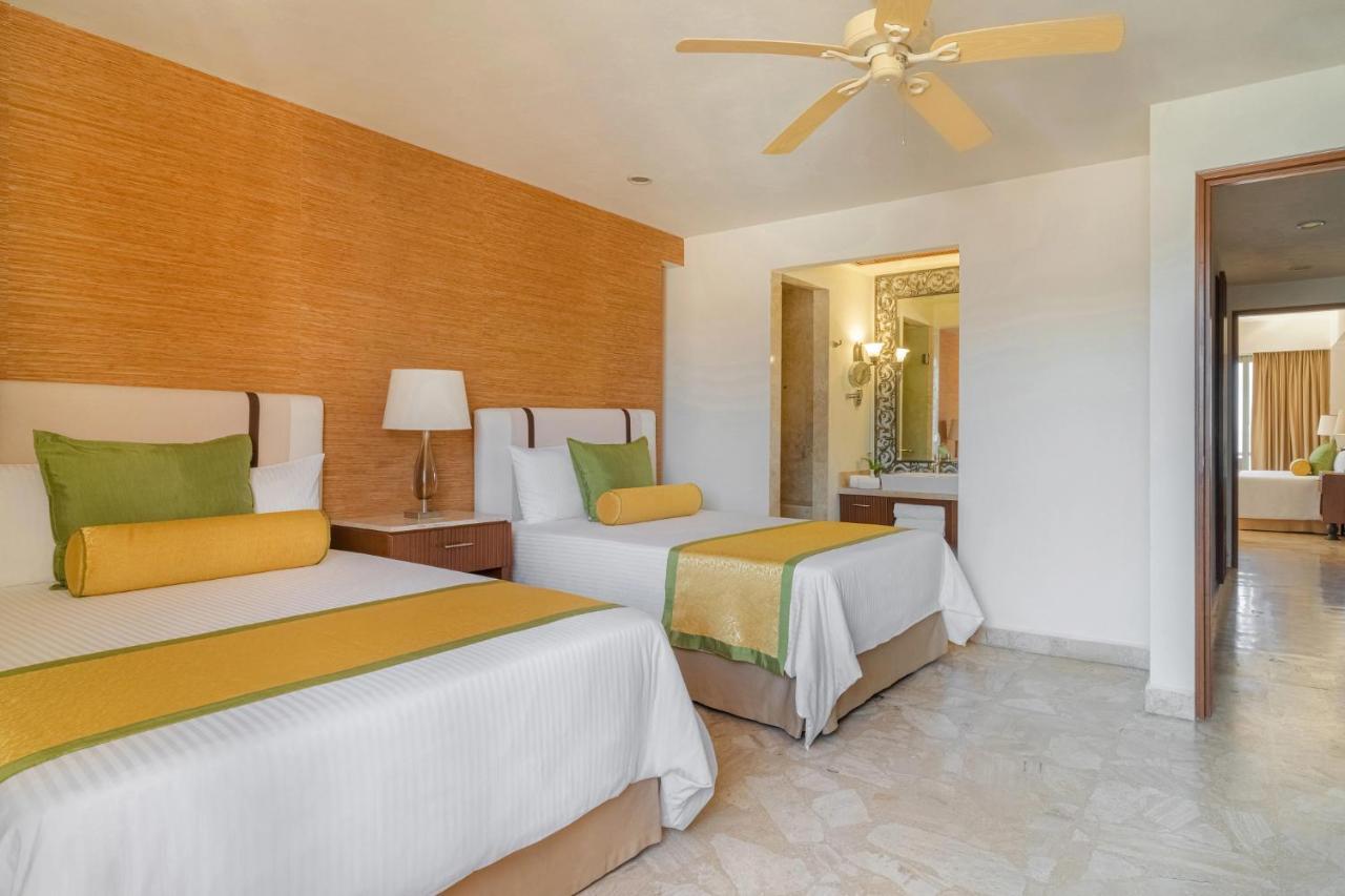 Dreams Resort