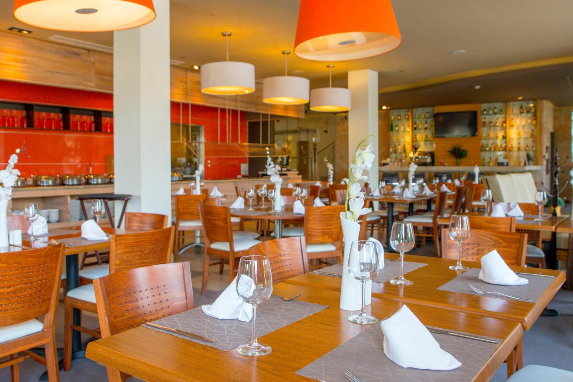 La Isla By Ihg Hotel