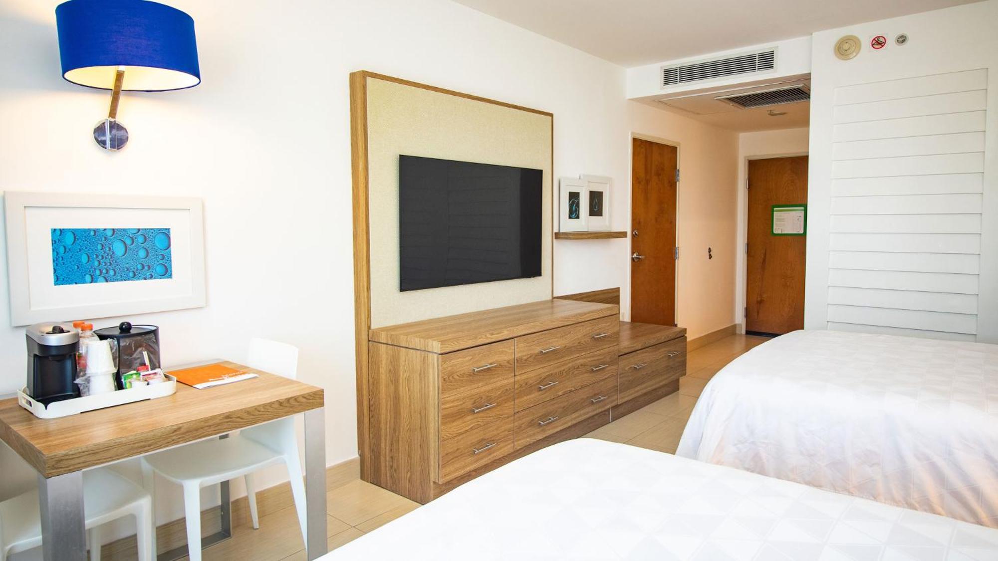 Hotel La Isla By Ihg