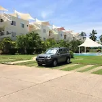 Depa Frente al Mar en Acapulco Diamante