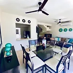 Nuevo En Booking Casa Terranium Acapulco Diamante