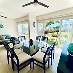 Nuevo En Booking Casa Terranium Acapulco Diamante