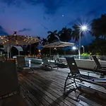 Ramada By Wyndham Acapulco Hotel & Suites