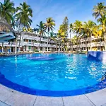Mar Paraiso Queen