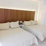 Sky Inn Acapulco Y Condominio Mediterrane
