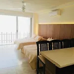 Sky Inn Acapulco Y Condominio Mediterrane