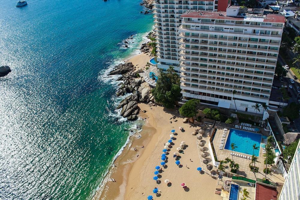 El Presidente Hotel 4*