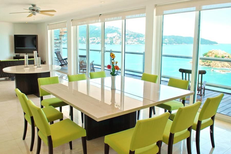 Hotel Emporio 5*