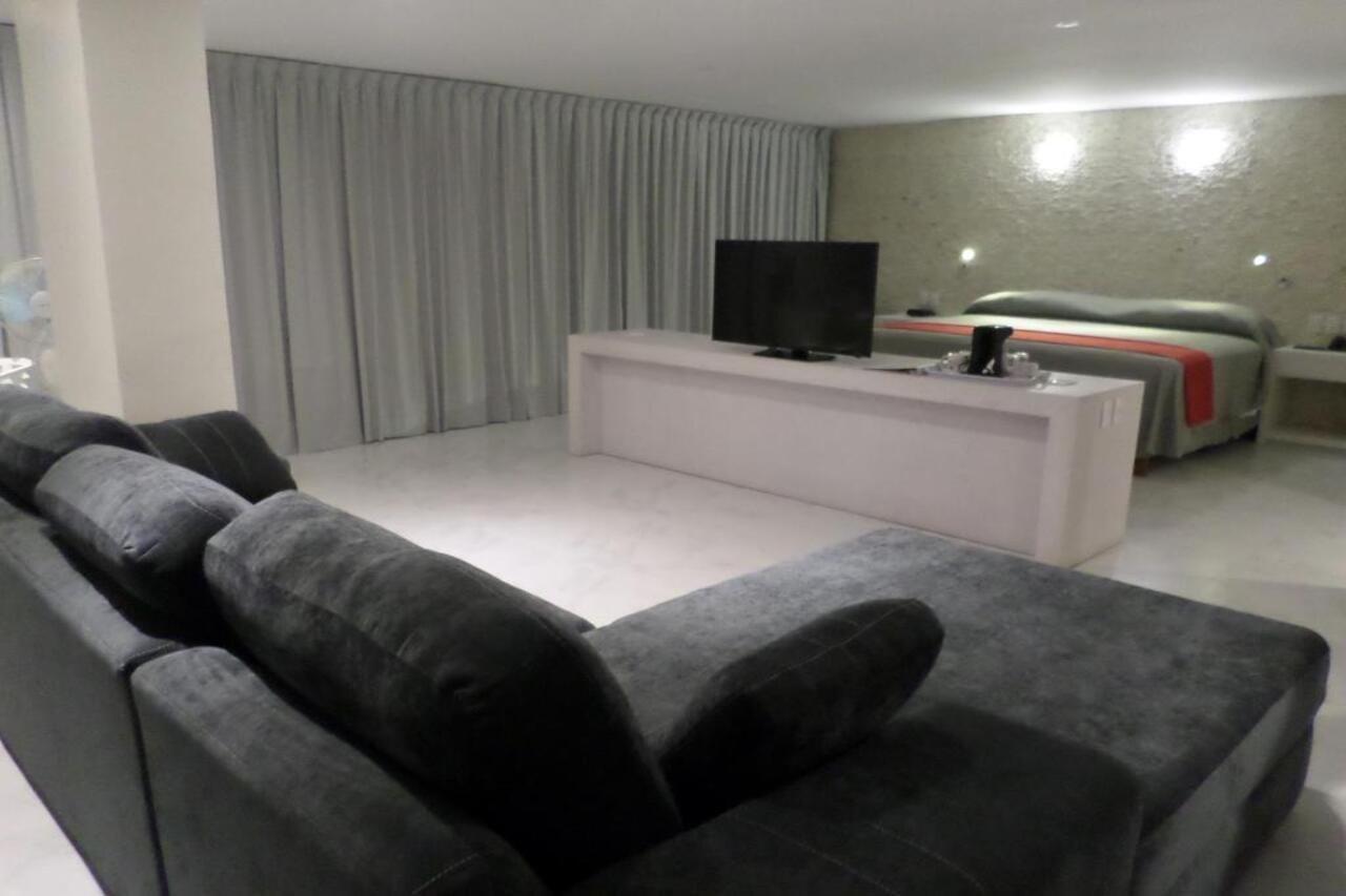 We Hotel