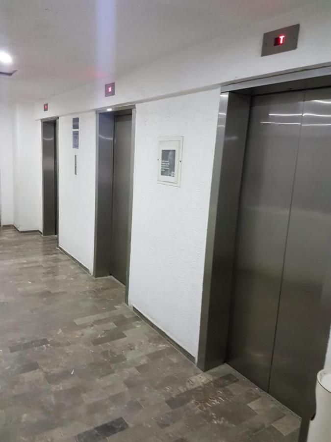 TORREs GEMELAS TURQUESA 2602 Acapulco