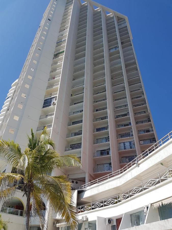 Apartamento TORREs GEMELAS TURQUESA 2602