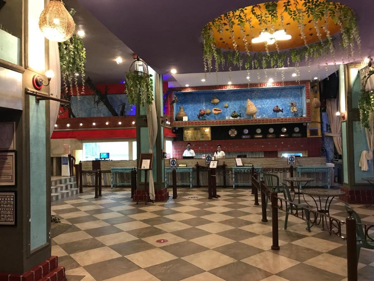 Club Del Sol By Ng