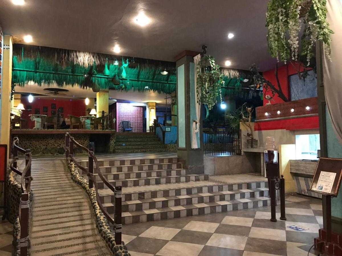 Club Del Sol By Ng 3*
