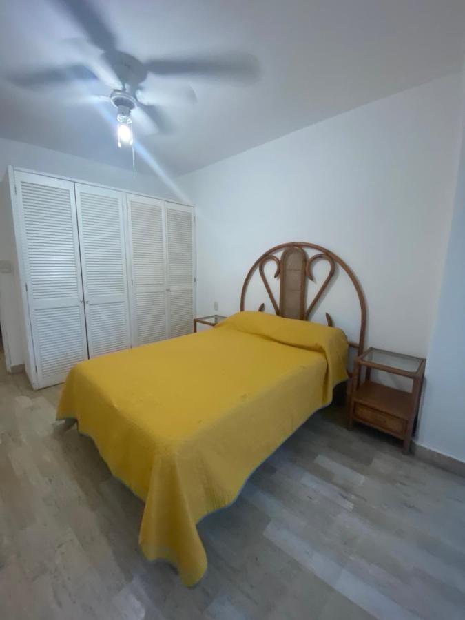 T2 Depto Advance C Alberca Increible Apartment *