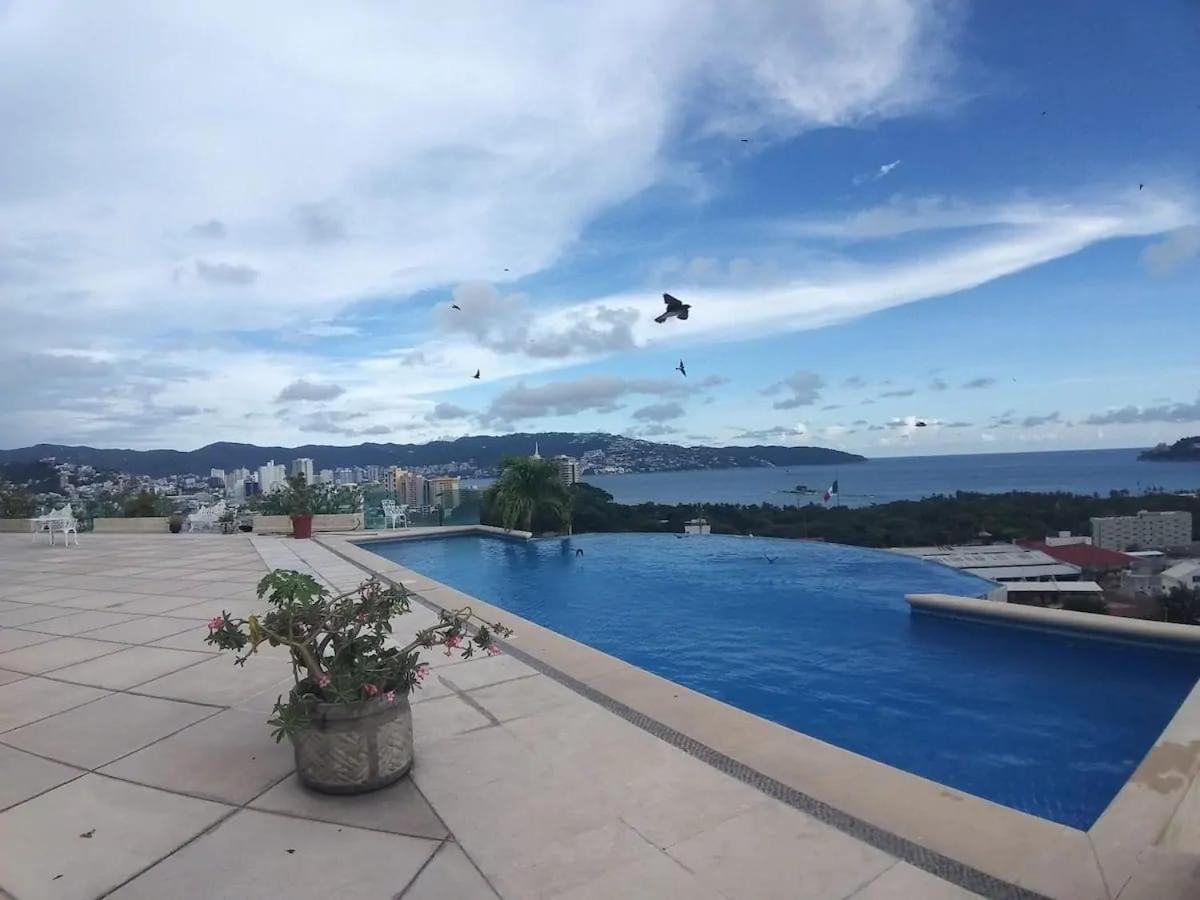 Sun Set Acapulco