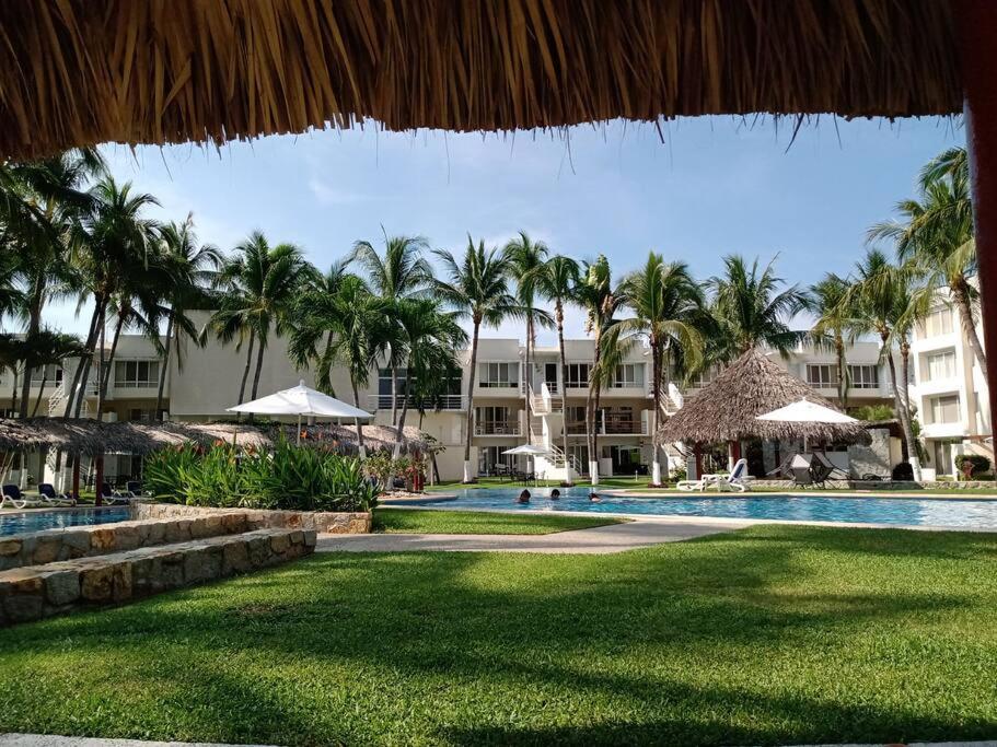 Condominio Caracol Diamante, * Acapulco