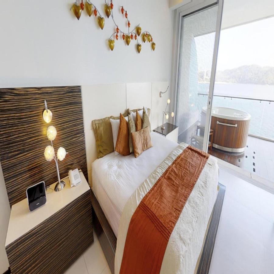 Hm Pichilingue Hotel 5*