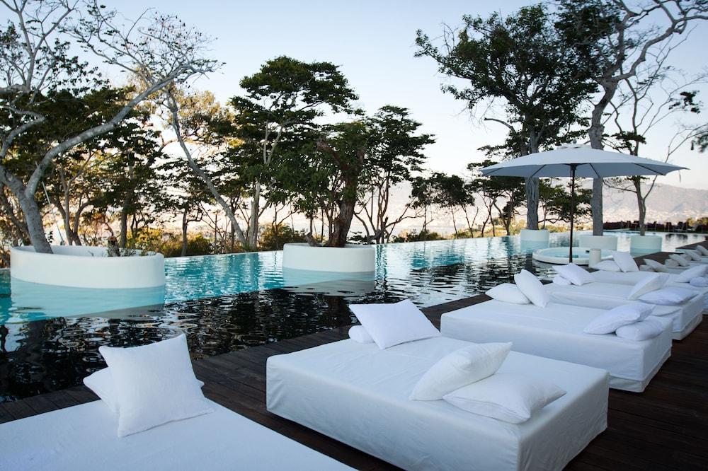 Encanto Hotel Acapulco