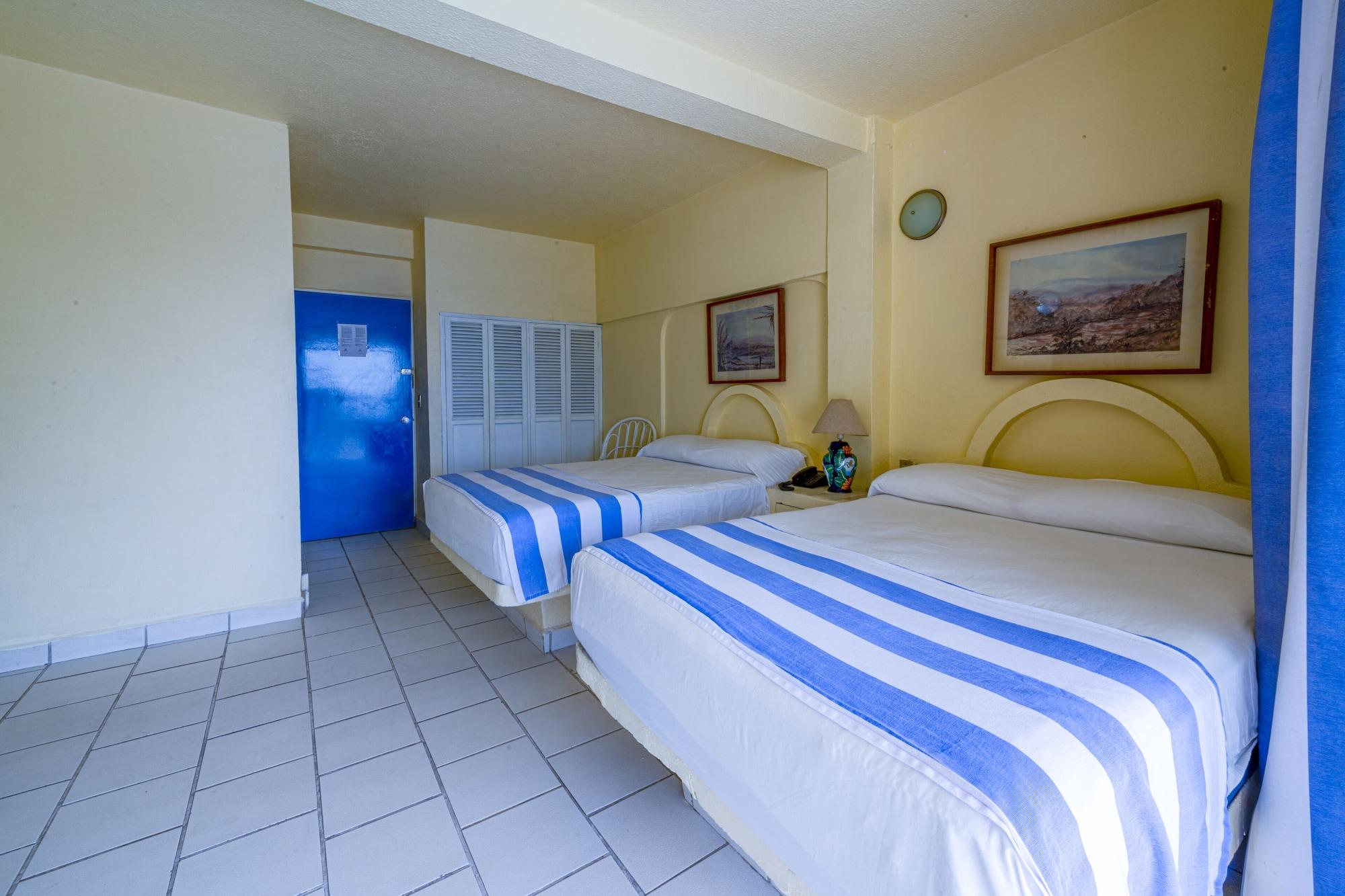 Acamar Hotel