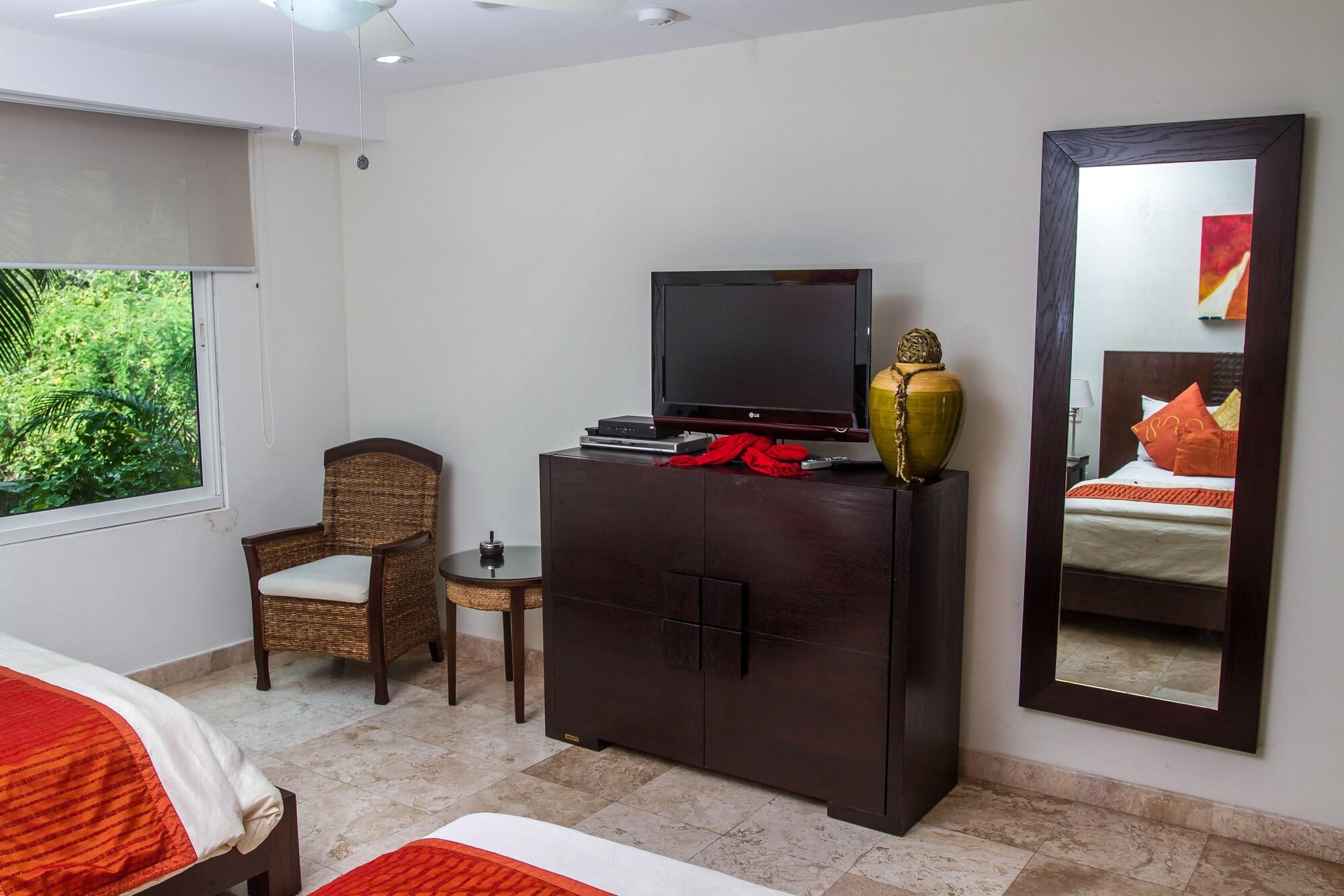 Apartahotel B Pichilingue & Club 5*