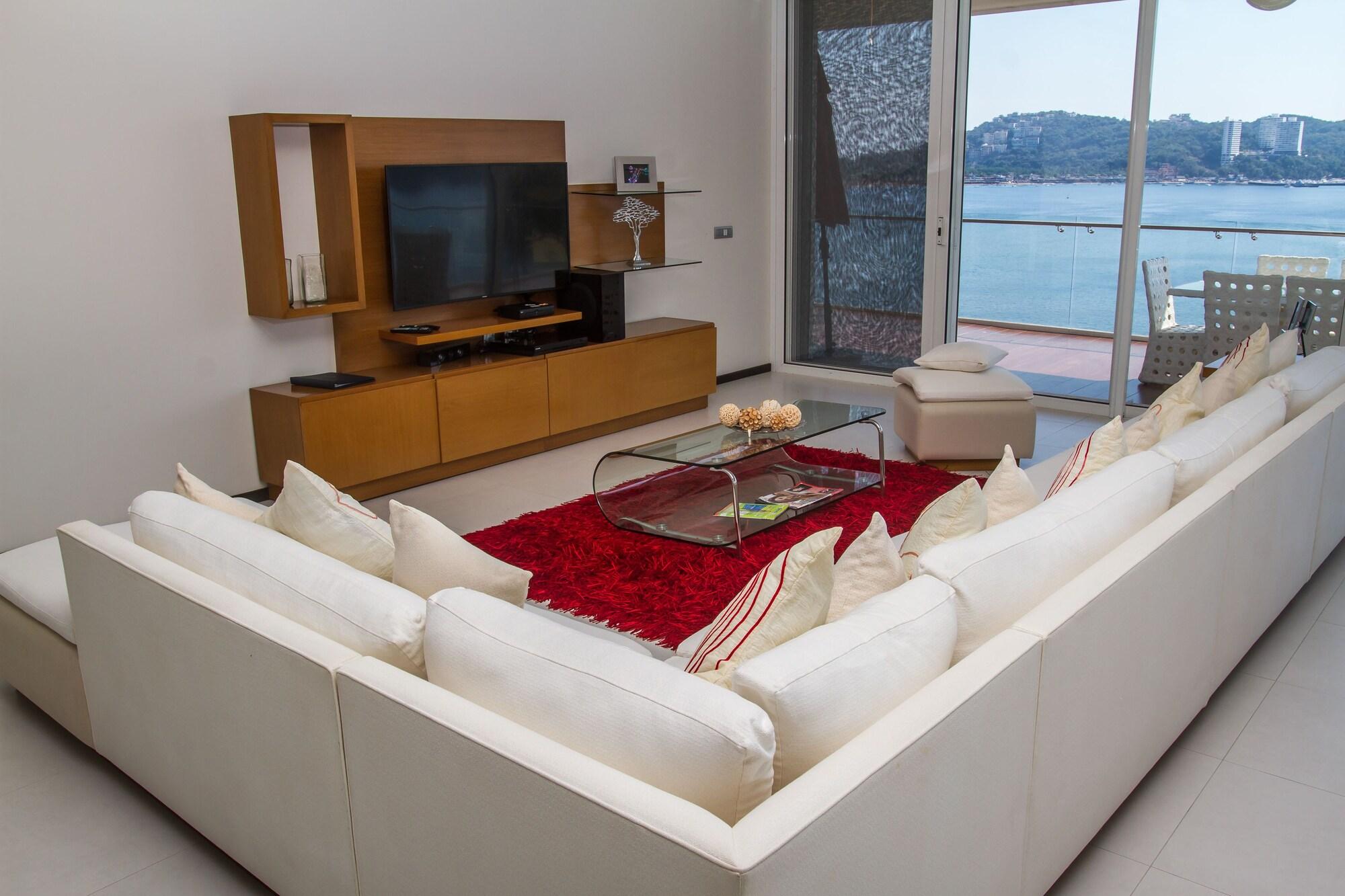 Apartahotel B Pichilingue & Club 5*